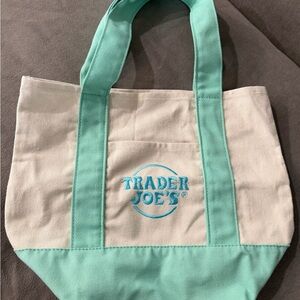 Trader Joes Green and Cream Tote Bag